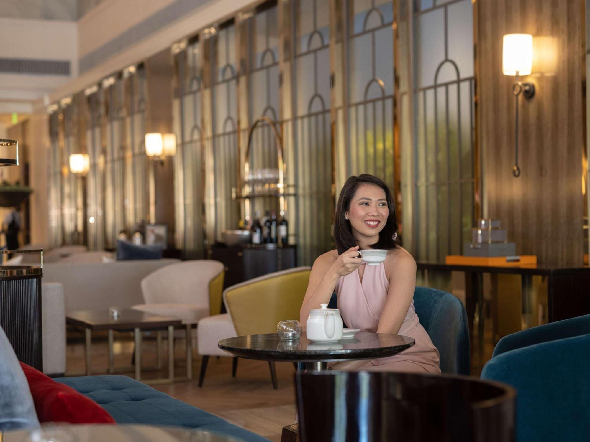Admiral Hotel Manila - Mgallery Collection Екстериор снимка